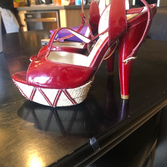 L.a.m.b. Upper red leather pumps - Picture 4 of 7